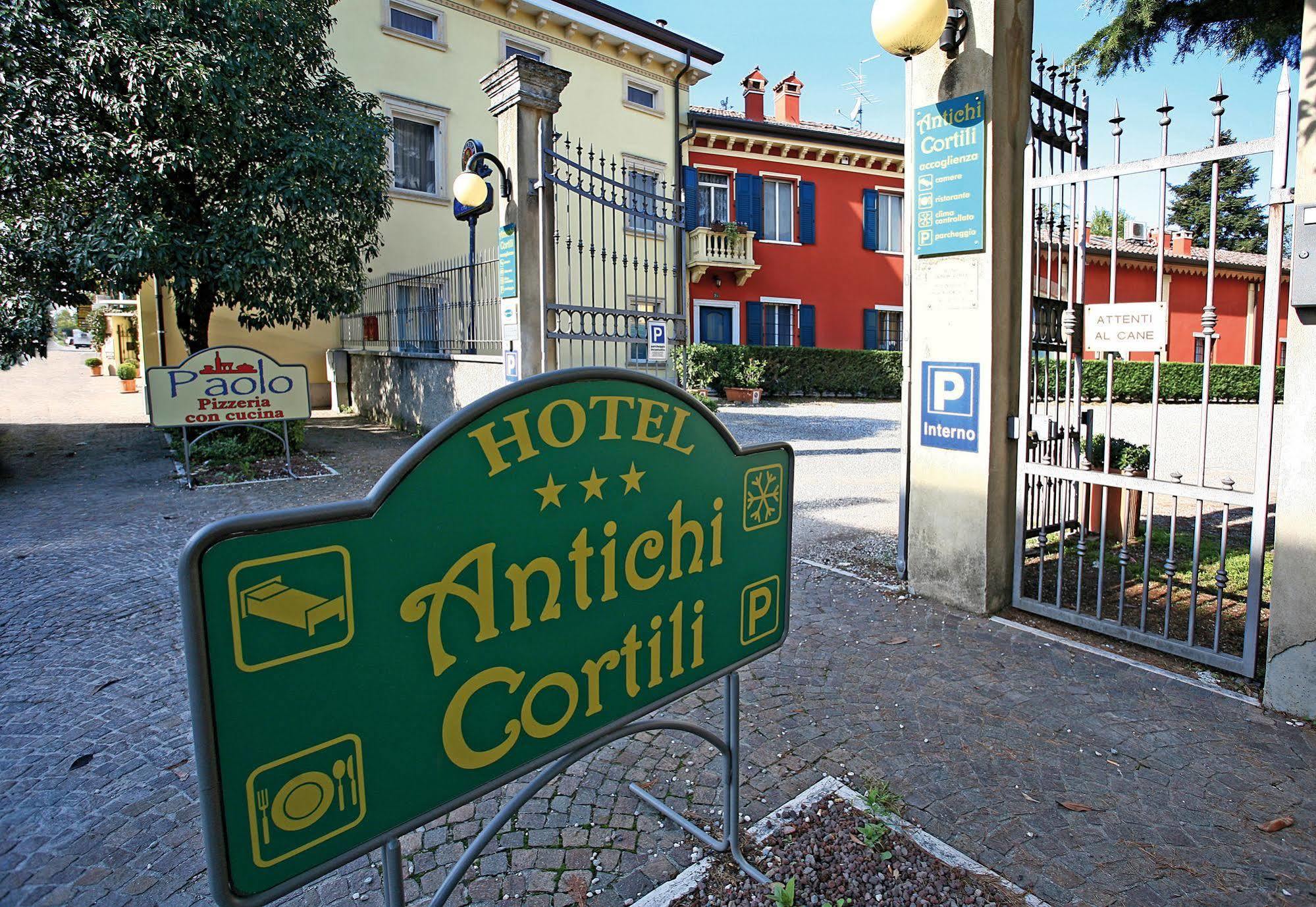 Hotel Antichi Cortili Dossobuono Luaran gambar